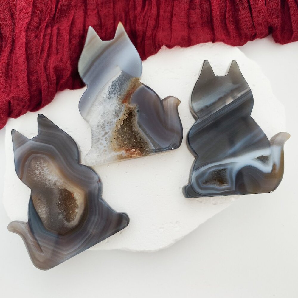 Druzy Agate Cat Crystal Carving - Picture 1 of 9